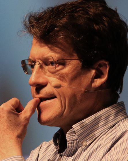 Laurent Alexandre en débat /construct auto