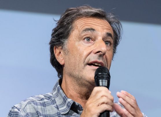 Nicolas Vanier conférencier / Collectivité locale