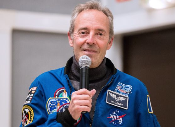 Jean-François Clervoy en conférence / labo pharma