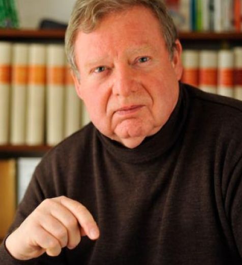 Hubert Landier - Management