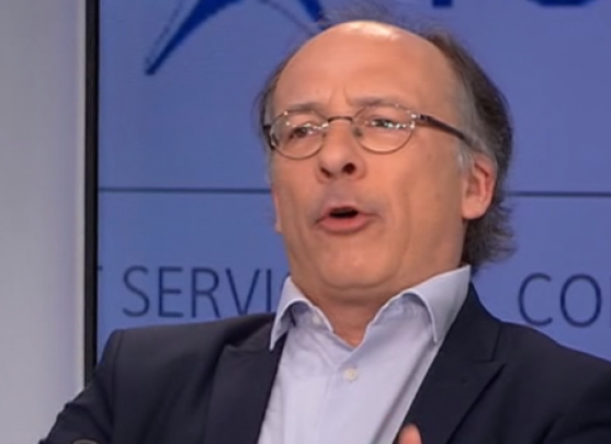 Yves Thréard conférencier en école d'ingénieurs