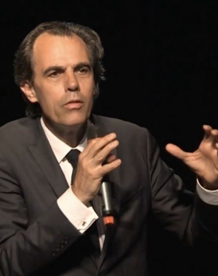 Philippe Dessertine en road show/acteur immobilier