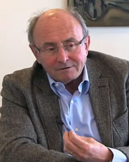 Dominique Wolton conférencier au CG 92