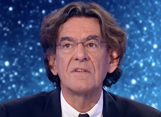 Cycle de conférences de Luc Ferry / Gpe de presse