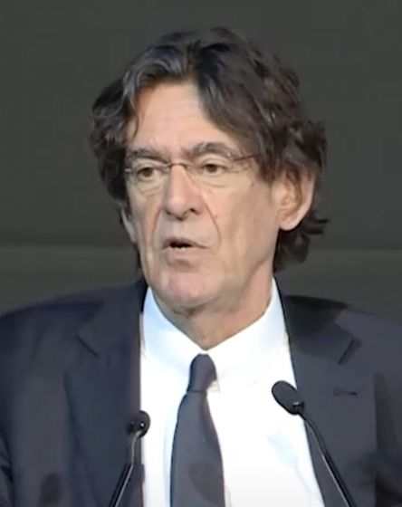 Conférence de Luc Ferry pour le compte d'une CCI