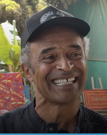 Yannick Noah conférencier / Bâtiment