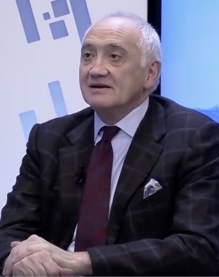 Marc Roche conférencier / Groupe bancaire