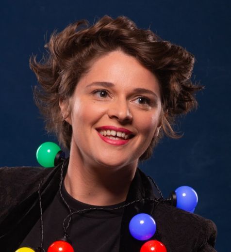 Lucie Carbone - Entertainement