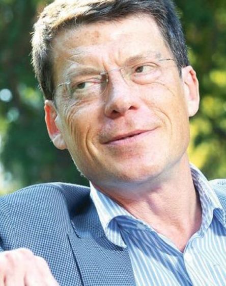 Conférence de Laurent Alexandre sur l'immortalité