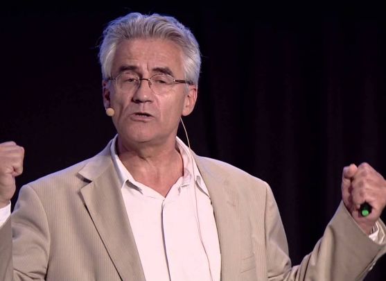 André Comte-Sponville conférencier labo pharma