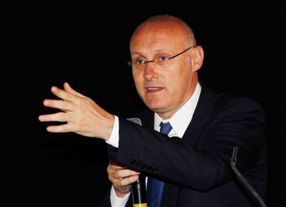 Bernard Laporte conférencier pour un club Business