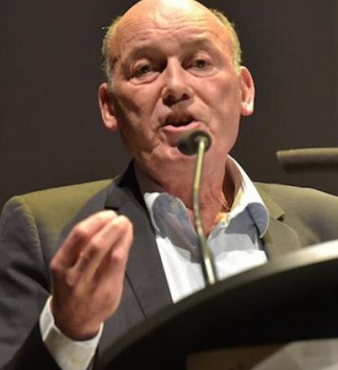 Hugues de Jouvenel - Politique et société