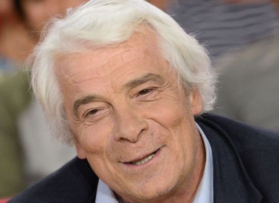 Jaques Weber intervenant pour un Institut Culturel