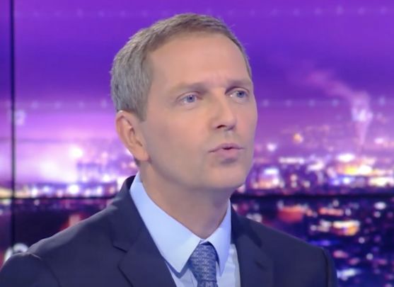 Thomas Hugues animateur / groupe bancaire