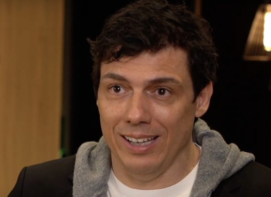 Taïg Khris en conférence pour une association