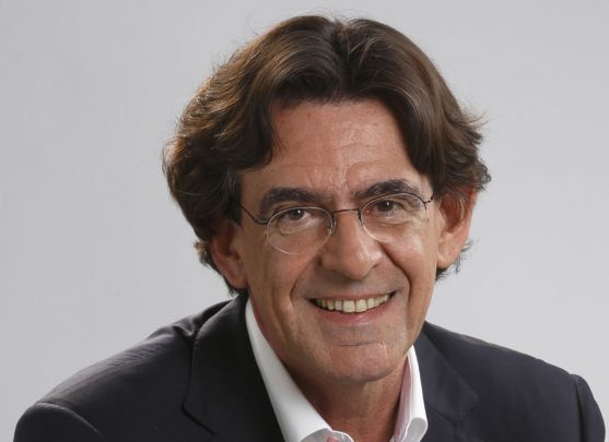 Luc Ferry chez "Tarbes en philo"