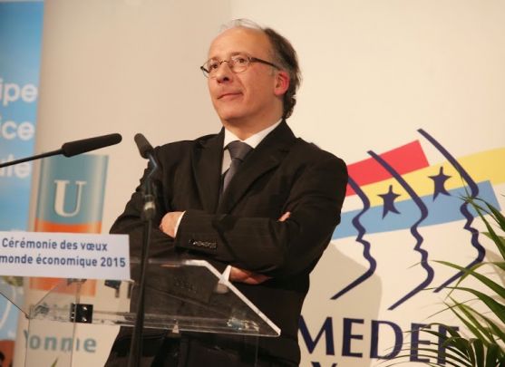 Conférence d'Yves Thréard au MEDEF Réunion