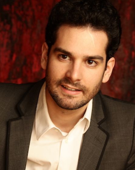 Rémi Larrousse chez une banque d'investissement