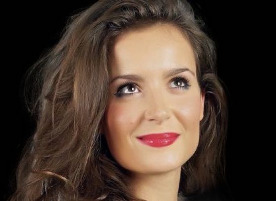 Conférence d'Emmanuelle Duez à la Caisse d'Epargne