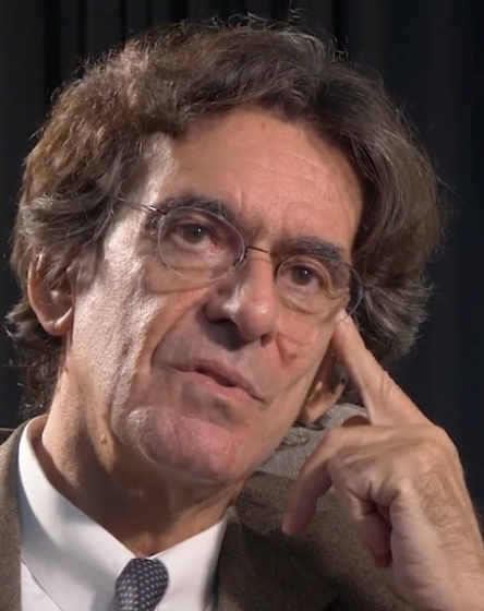 Luc Ferry conférencier / Établissement Public