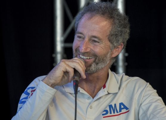 Michel Desjoyeaux en conférence à Marseille