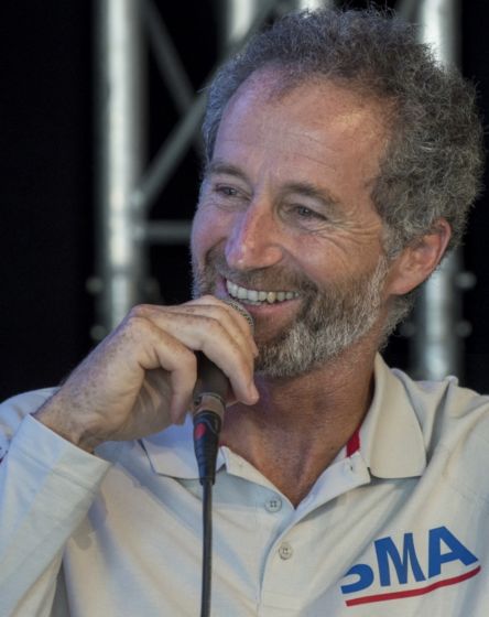 Michel Desjoyeaux en conférence à Marseille