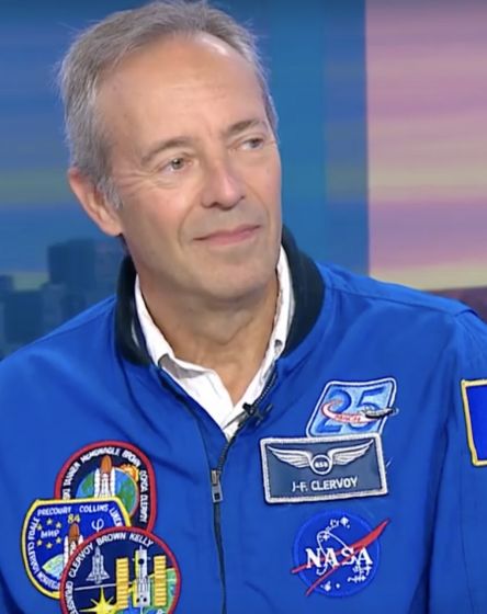 Jean-François Clervoy conférencier / Labo pharma