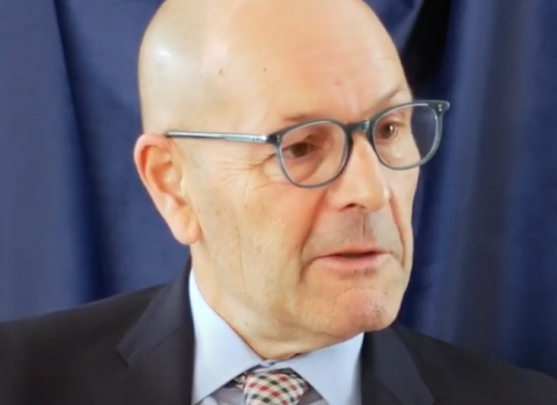 Deux  conférences pour Pascal Perri