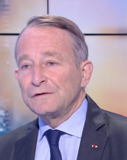 Conférence du Général Pierre de Villiers / Collect