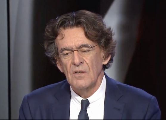 Luc Ferry conférencier / Medef