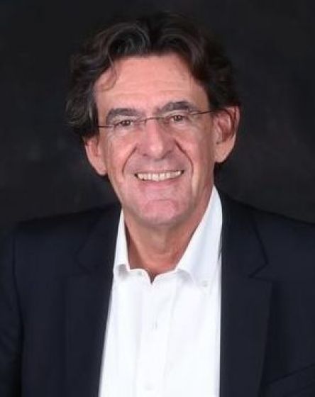 Conférence de Luc Ferry / Société financière