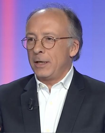 Yves Thréard en Webinar pour le compte d'Helloprêt