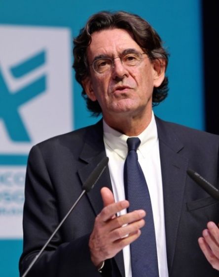 Conférence de Luc Ferry au Crédit Agricole