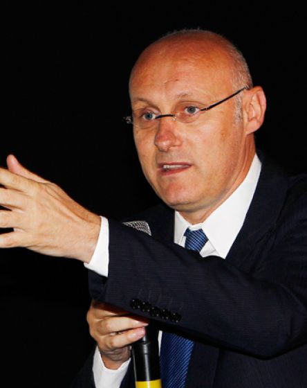 Bernard Laporte conférencier pour un club Business