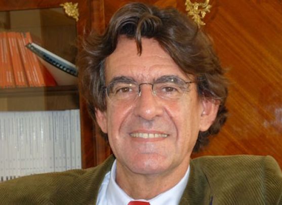 Luc Ferry en conférence à la FFB Grand Paris