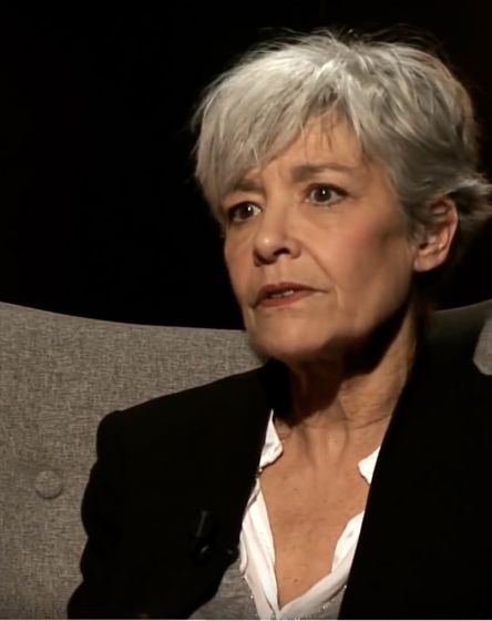 Claudie Haigneré conférencière /groupe réassurance