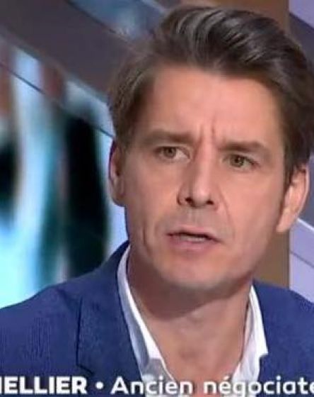 Bernard Thellier conférencier / laboratoire pharma